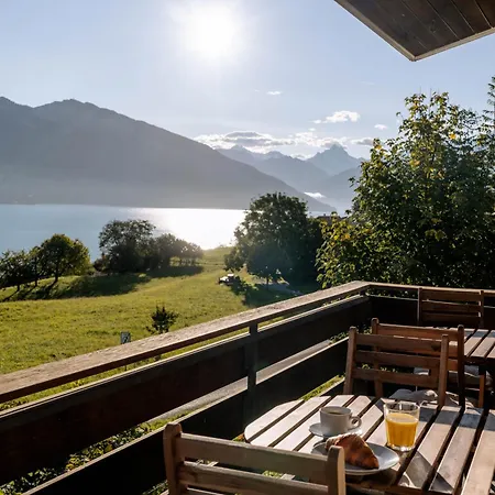 Mountlake House Ferienhaus Spiez