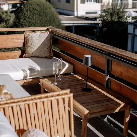 度假居 Mountlake House