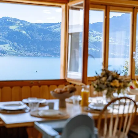 Ferienhaus Mountlake House Spiez
