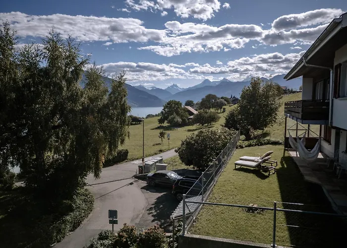 Mountlake House Holiday home Spiez