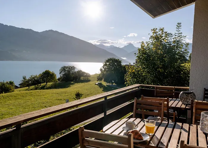 Mountlake House Holiday home Spiez