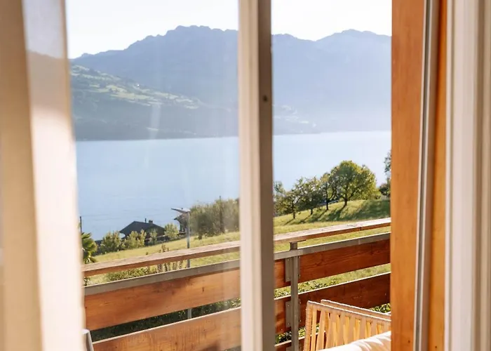 Mountlake House Holiday home *