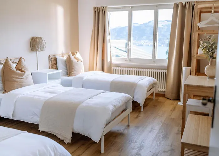 Mountlake House Holiday home *