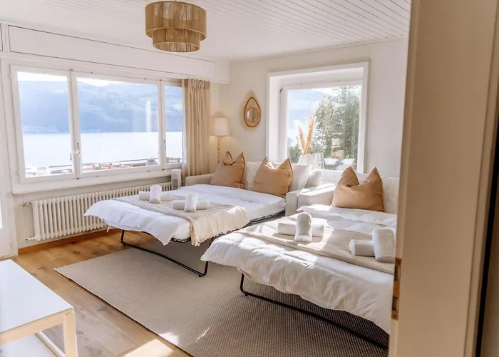 Mountlake House Holiday home