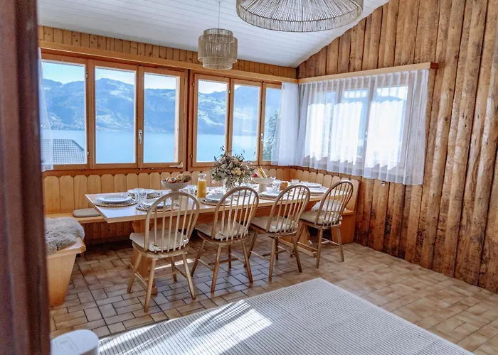 Mountlake House Holiday home