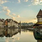 Mountlake House Holiday home Spiez