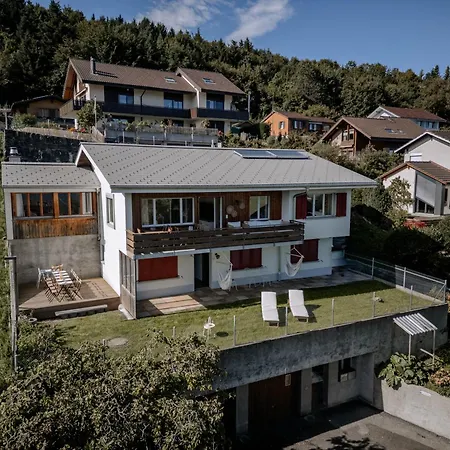 Mountlake House Holiday home